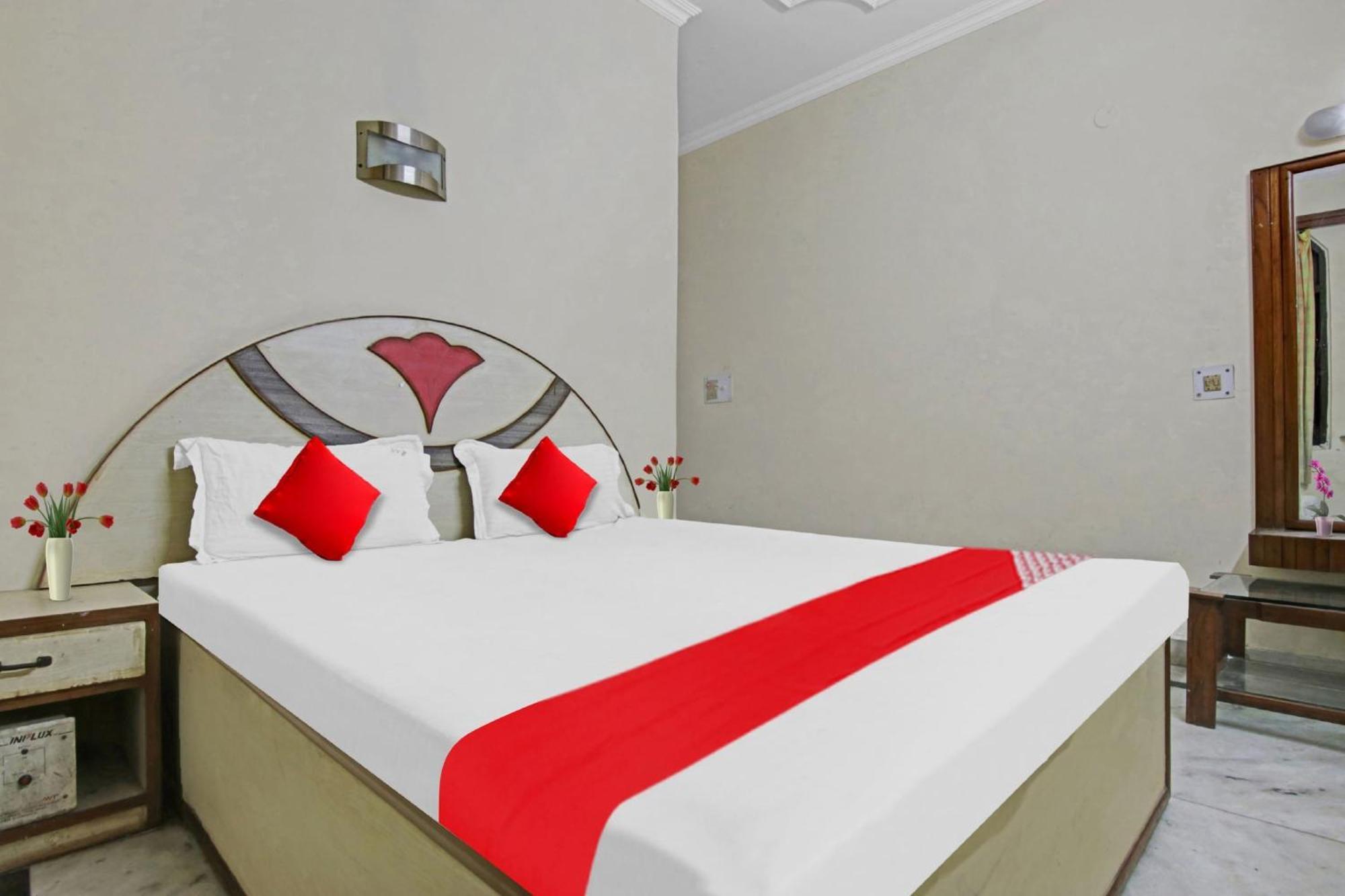 Hotel O Rak International New Delhi Eksteriør billede