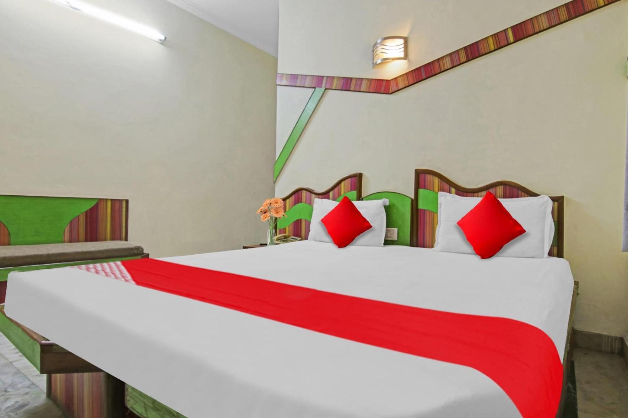 Hotel O Rak International New Delhi Eksteriør billede