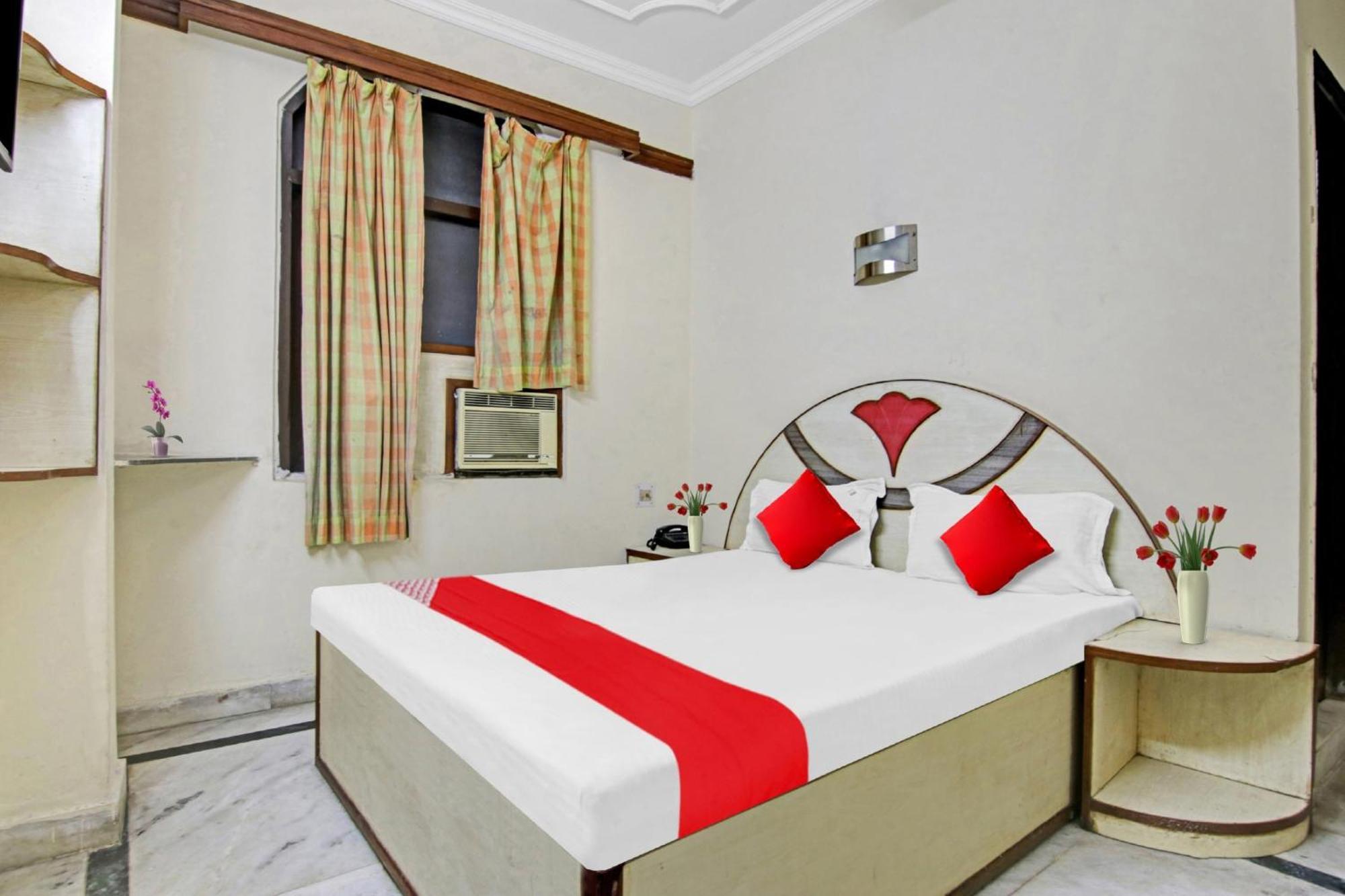 Hotel O Rak International New Delhi Eksteriør billede